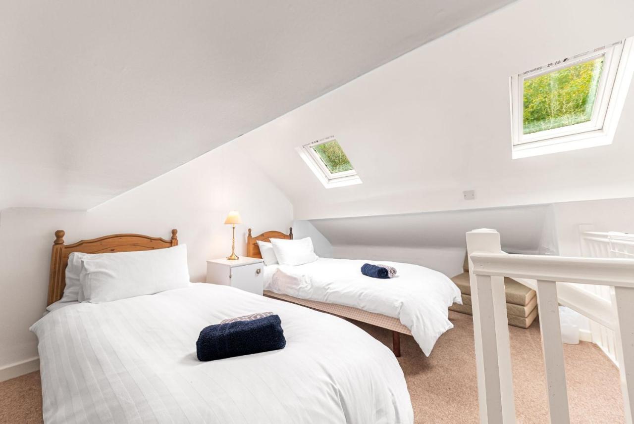 The Sheiling, Traditional Lakeland Cottage, * Coniston