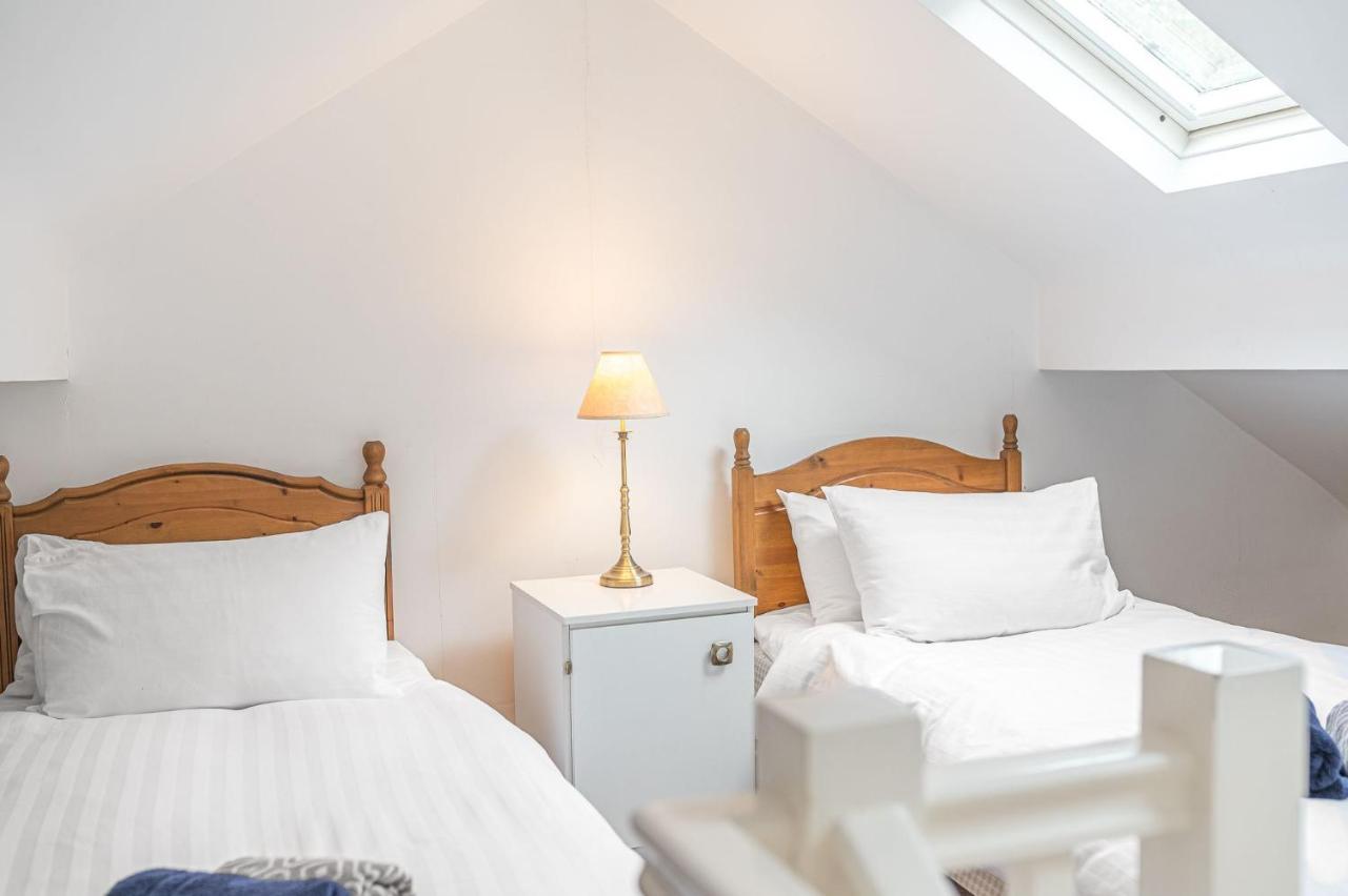 The Sheiling, Traditional Lakeland Cottage, Holiday home Coniston